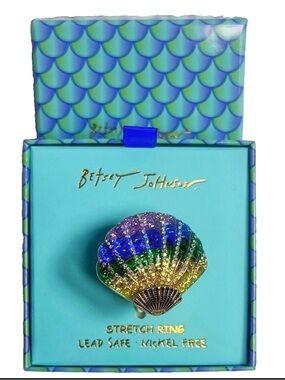 Betsey Johnson Mermaid Jewels Rainbow Seashell Stretch Cocktail Ring Retired $48